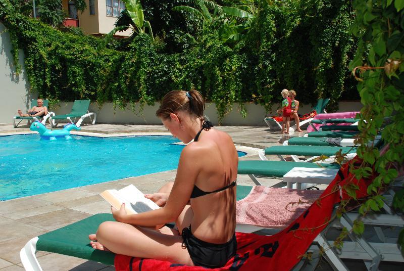 Okan Tower Apart Hotel Alanya Eksteriør bilde